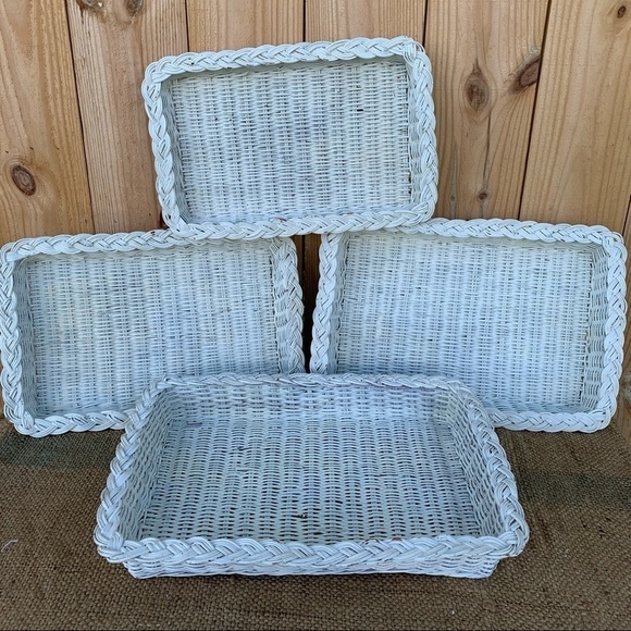 Vintage set of 4 Nesting Basket Trays White Stacking - Picture 1 of 5
